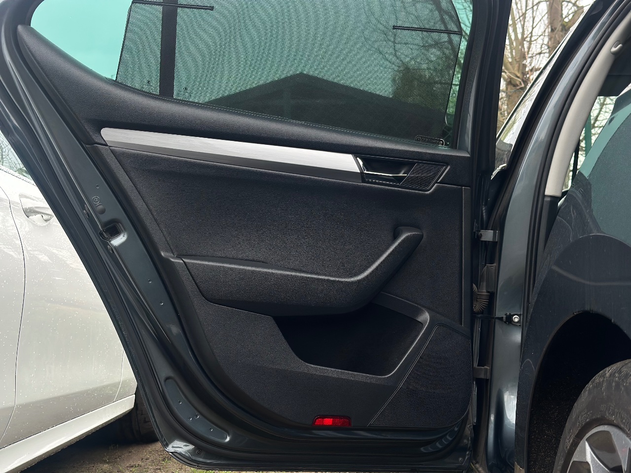 Skoda Superb - фото 19