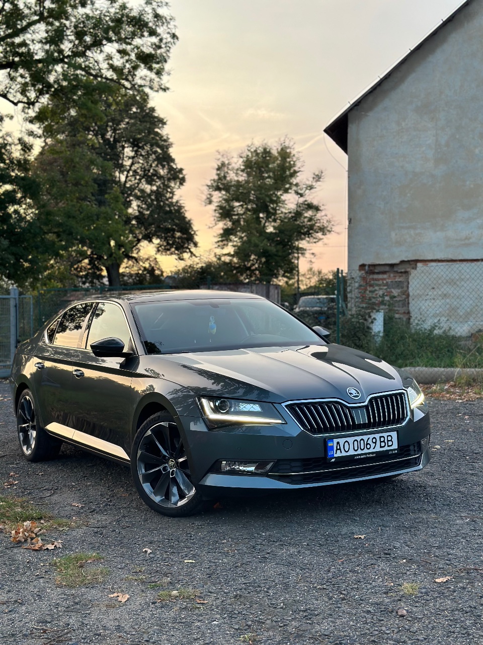 Skoda Superb - фото 2