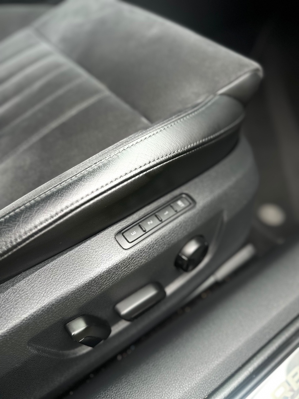 Skoda Superb - фото 18