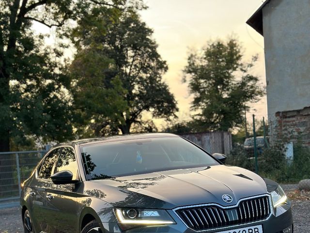 Skoda Superb - зображення 1