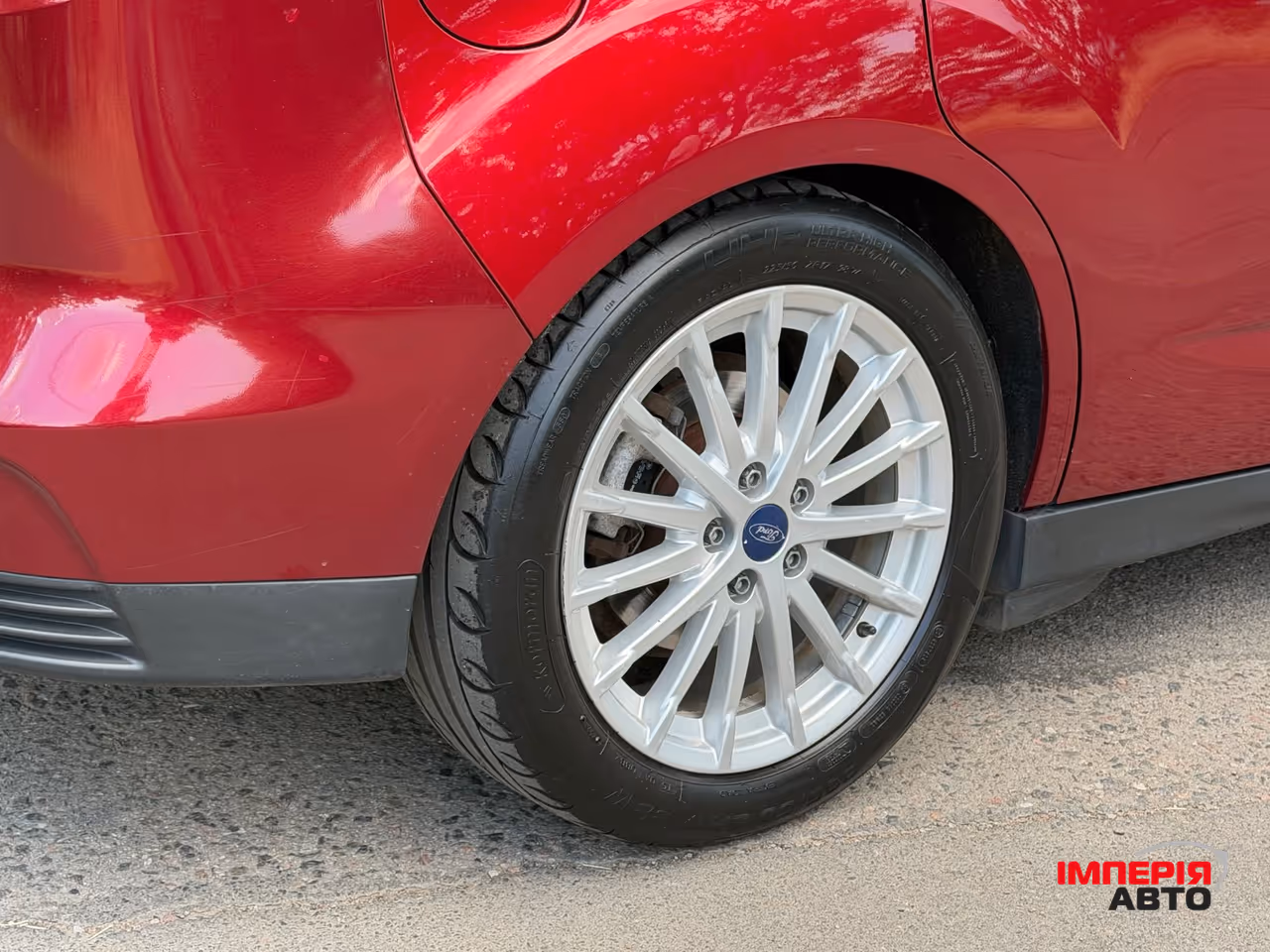 Ford C-MAX - фото 13