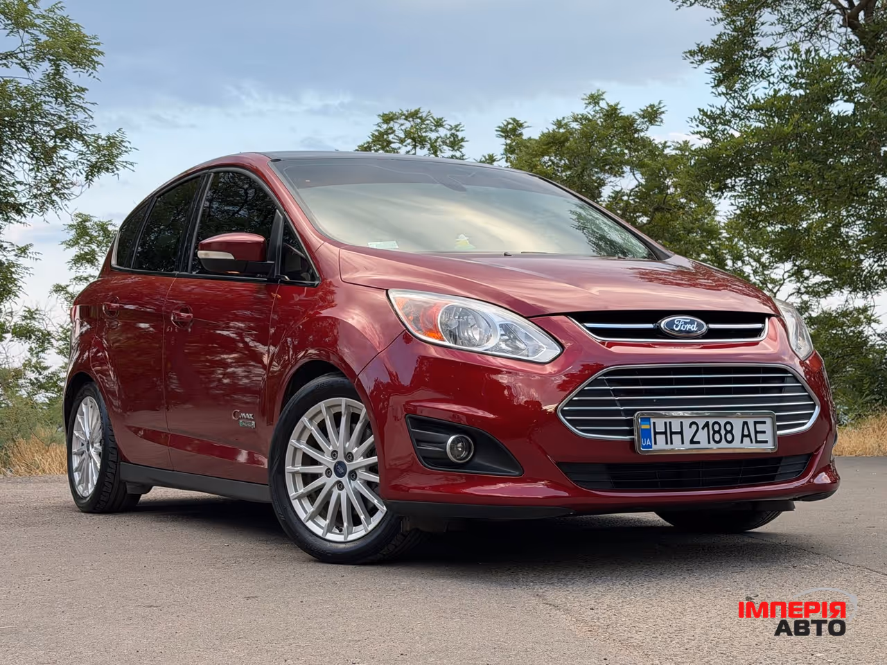 Ford C-MAX - фото 1