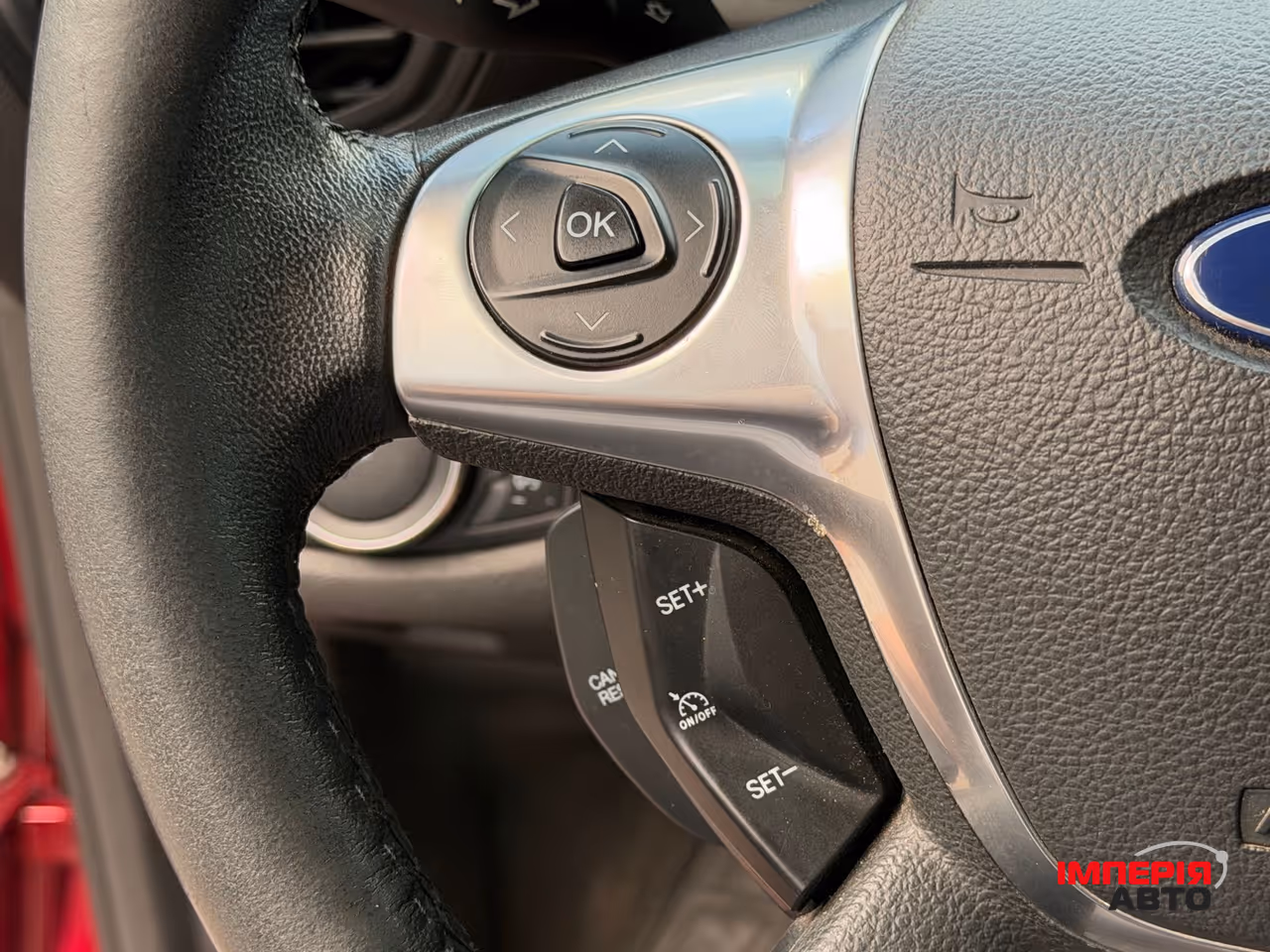 Ford C-MAX - фото 21