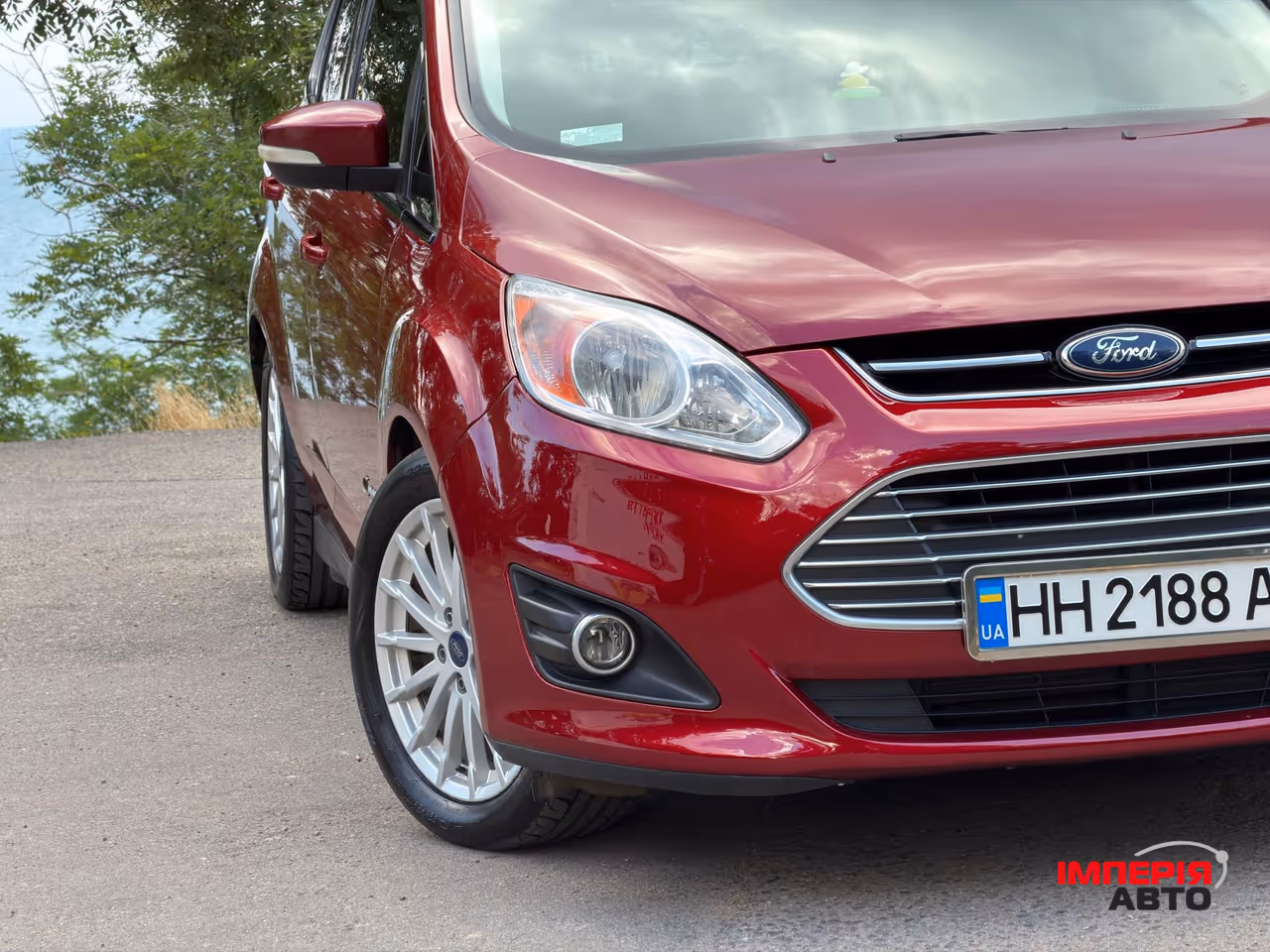 Ford C-MAX - фото 8