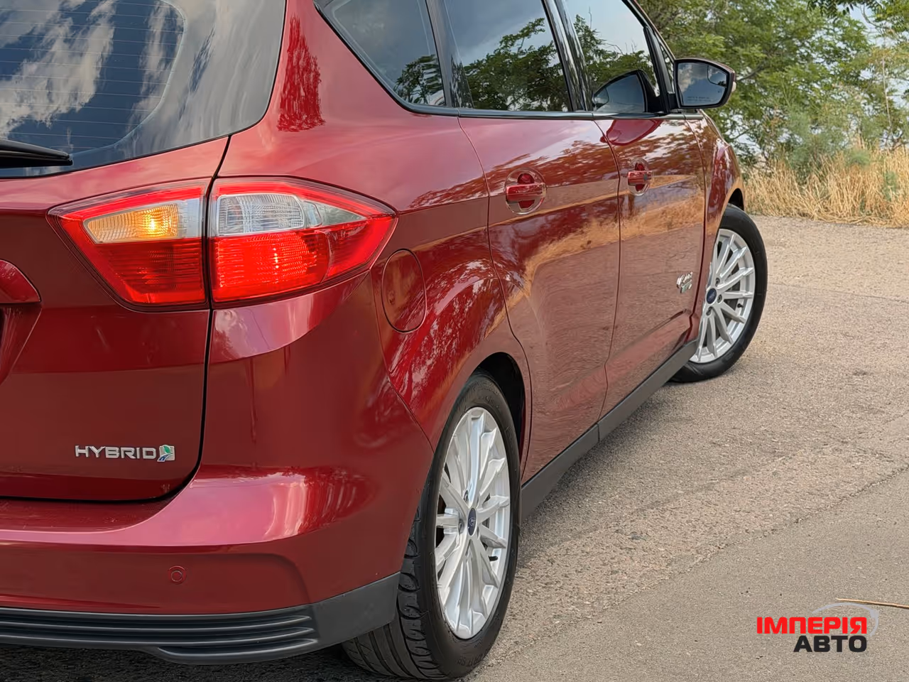 Ford C-MAX - фото 11