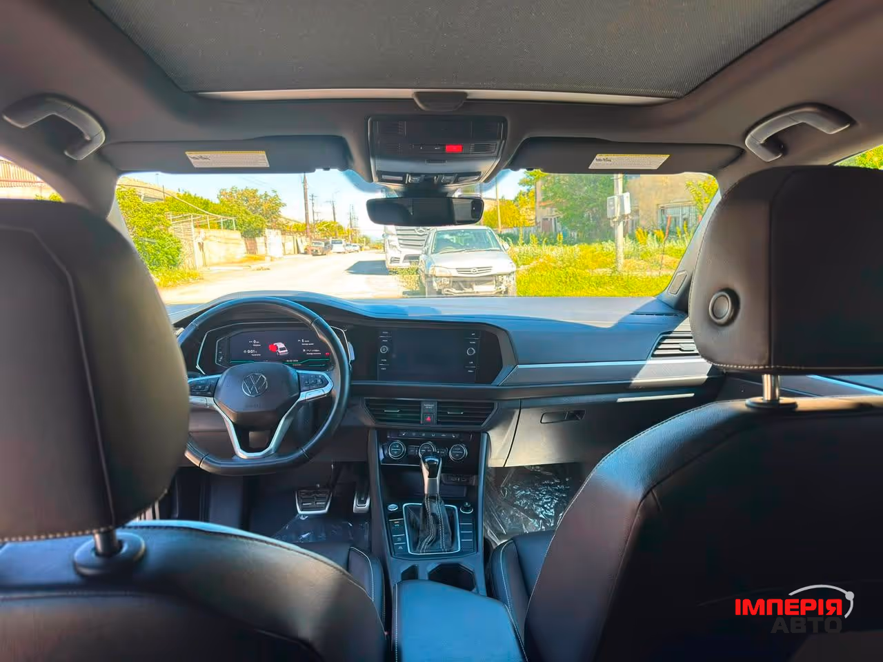 Volkswagen Jetta - фото 4