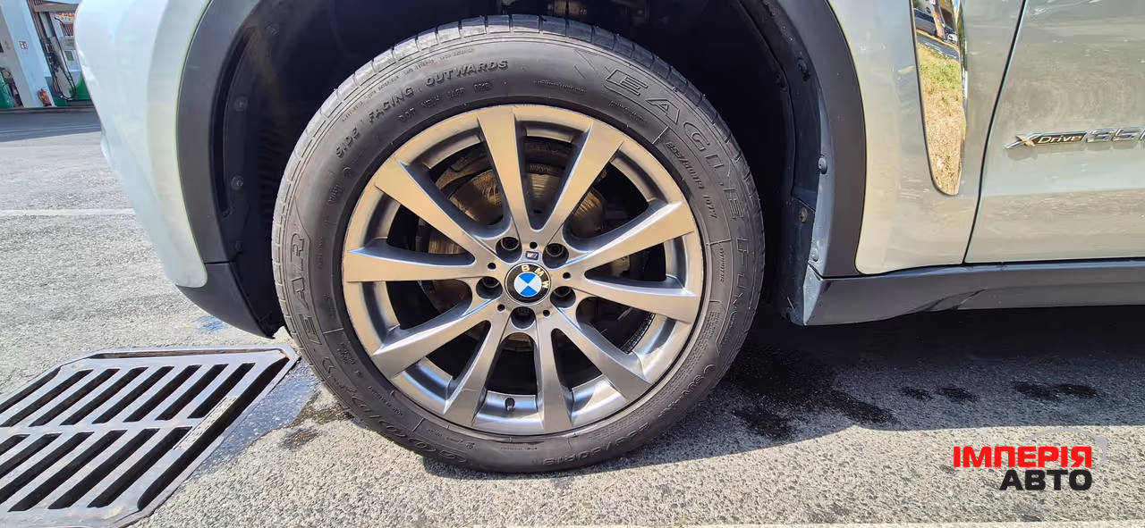 BMW X6 - фото 9