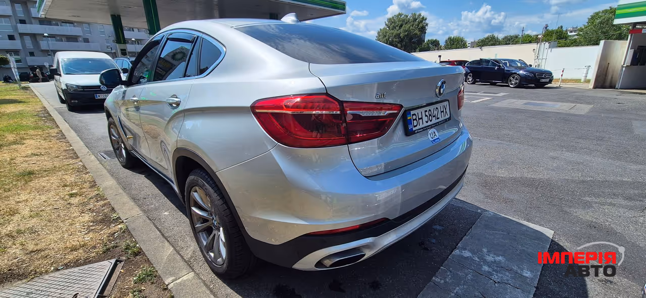 BMW X6 - фото 5