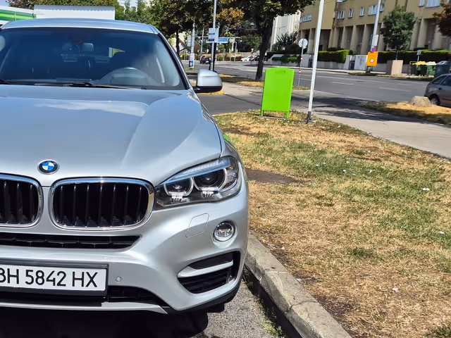 BMW X6 - зображення 1