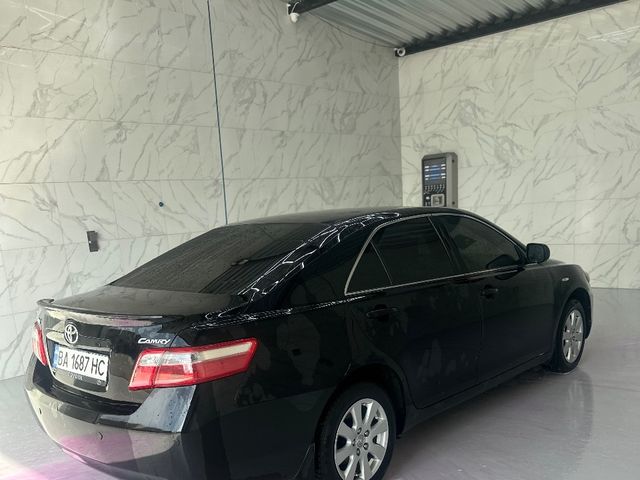 Toyota Camry - фото 5