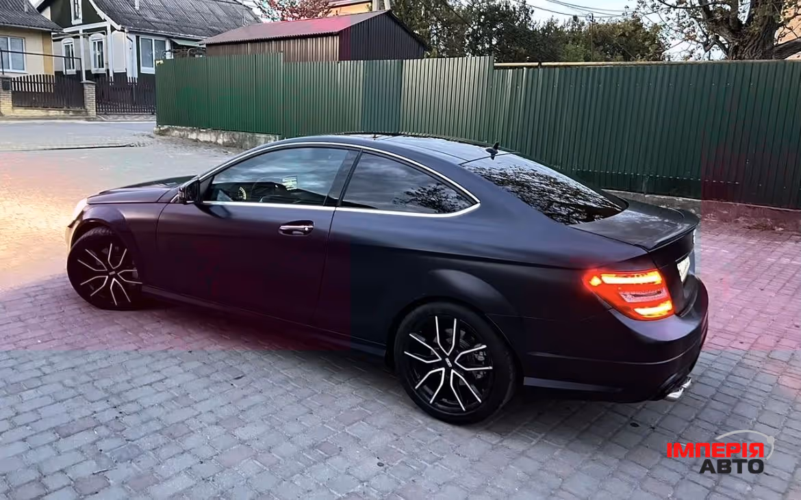 Mercedes-Benz C-Класс - фото 3