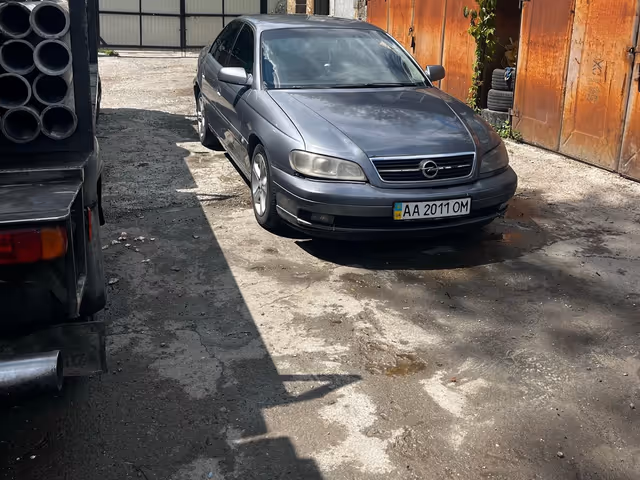 Opel Omega - зображення 4