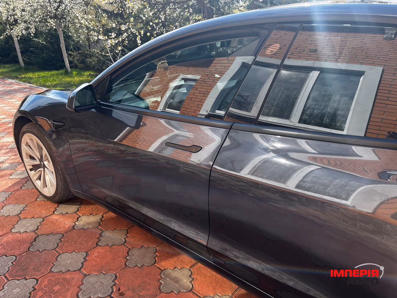 Tesla Model 3 - фото 14