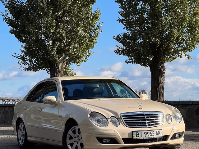 Mercedes-Benz E-Класс - зображення 1
