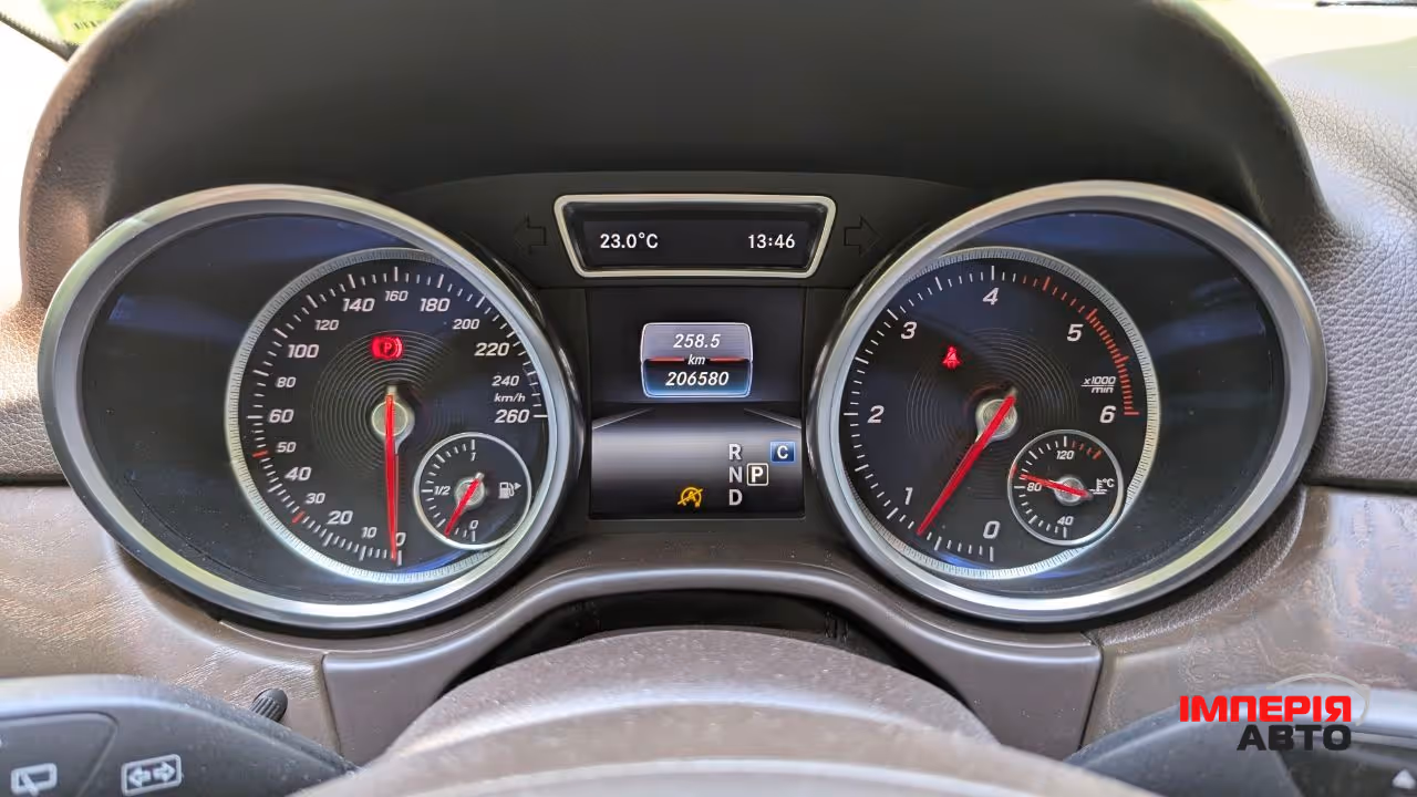 Mercedes-Benz GLE - фото 13