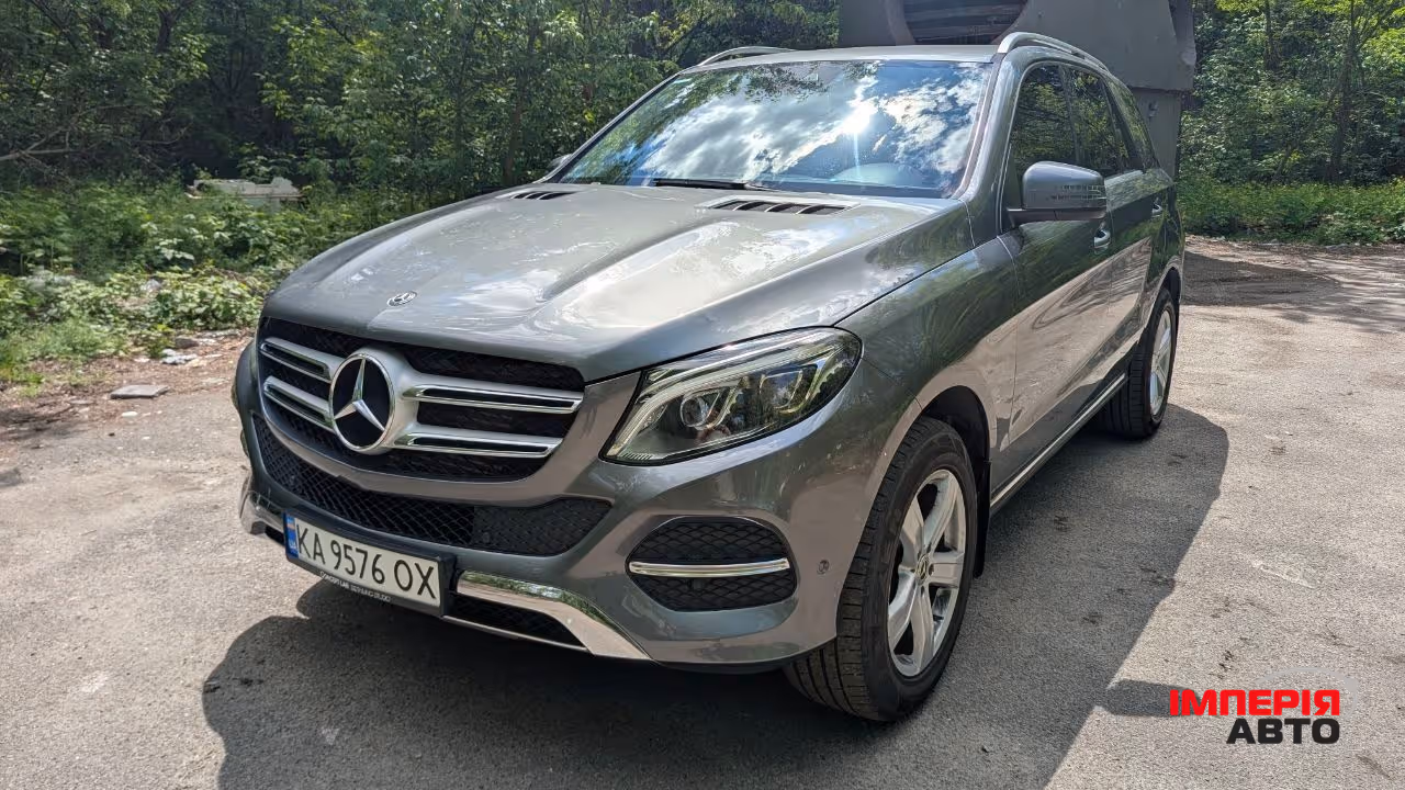Mercedes-Benz GLE - фото 7