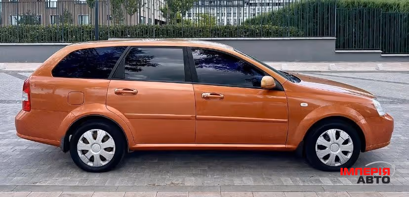 Chevrolet Lacetti - фото 9