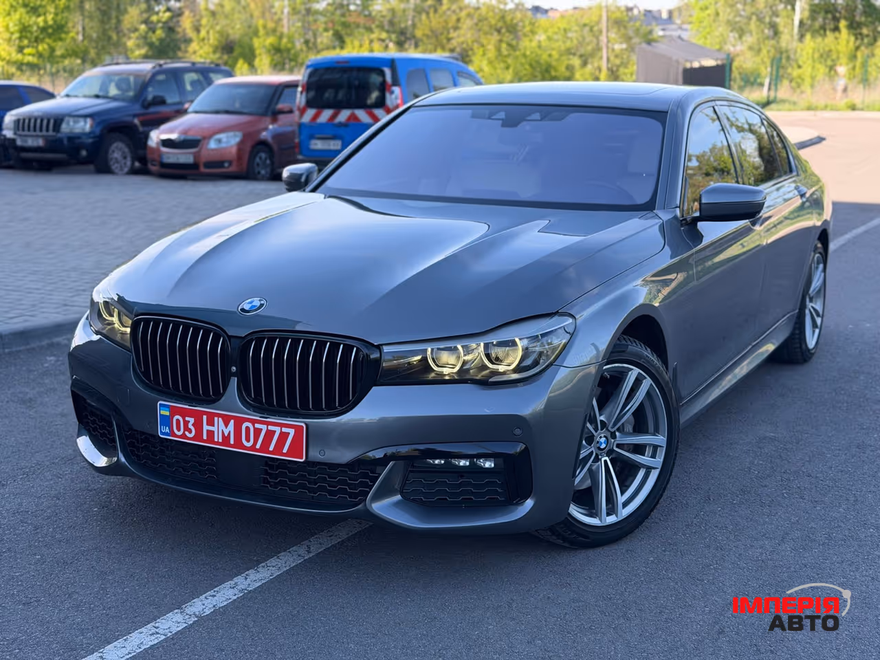 BMW 7 серії - фото 2