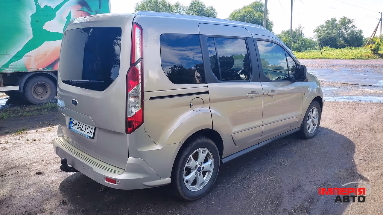 Ford Tourneo Connect - фото 3