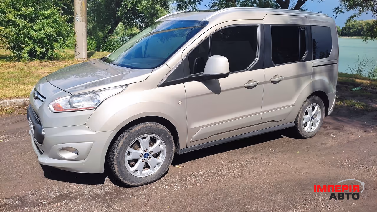 Ford Tourneo Connect - фото 17