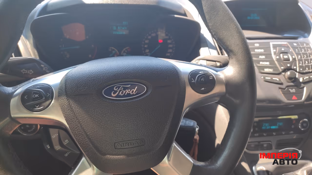 Ford Tourneo Connect - фото 11