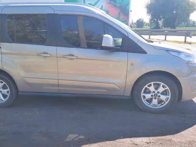 Ford Tourneo Connect - зображення 4
