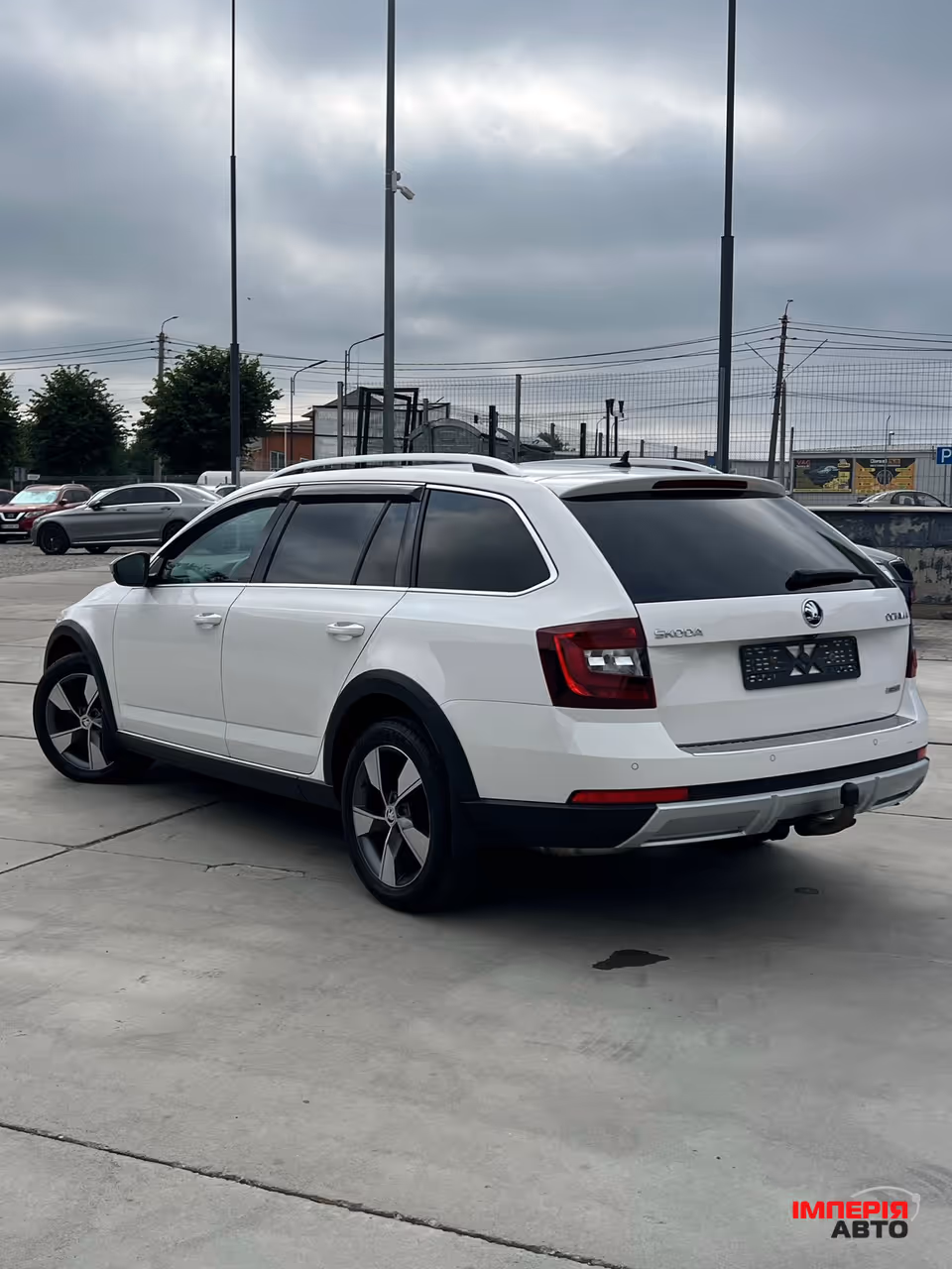 Skoda Octavia - фото 4