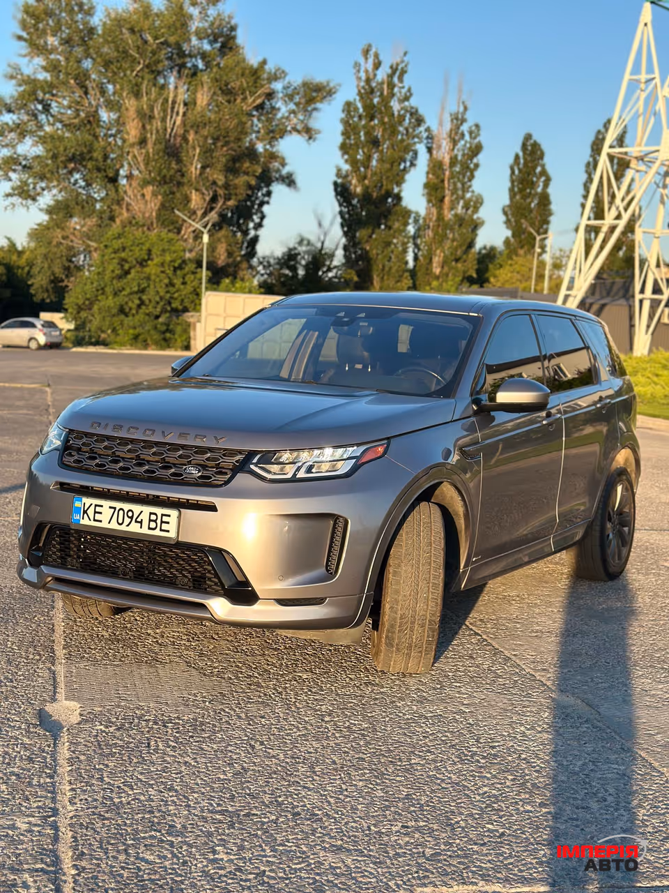 Land Rover Discovery Sport - фото 1