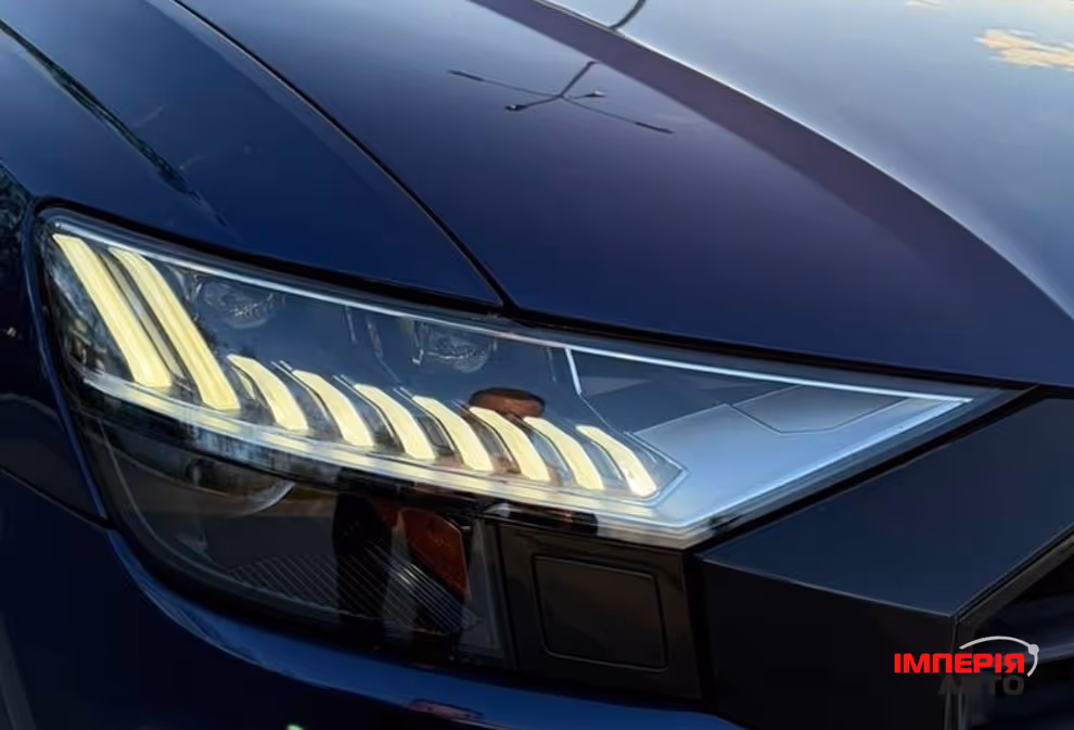 Audi Q8 - фото 12