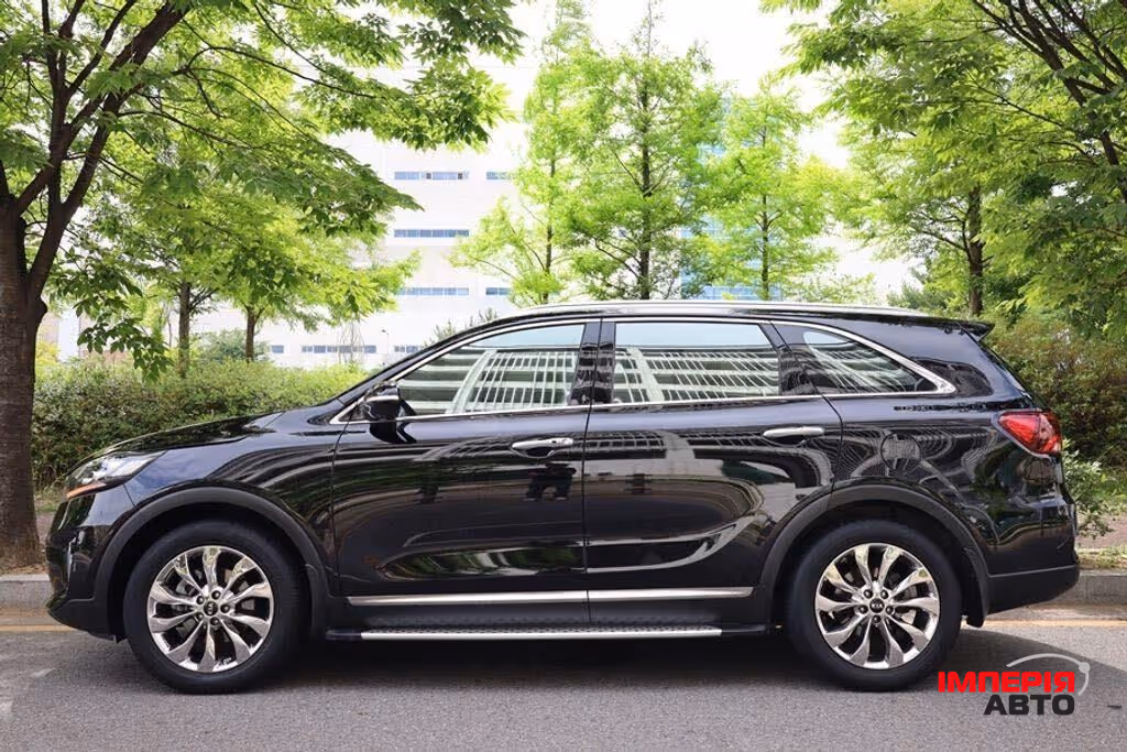 Kia Sorento - фото 2