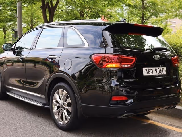 Kia Sorento - зображення 3