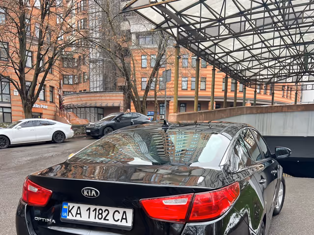 Kia Optima - зображення 5