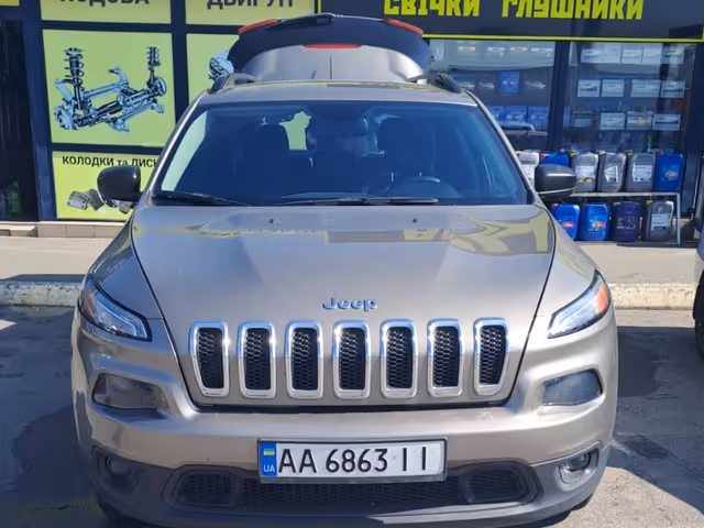 Jeep Cherokee - зображення 1