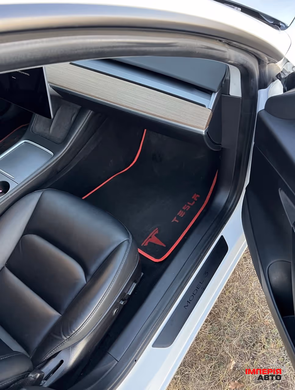 Tesla Model 3 - фото 6