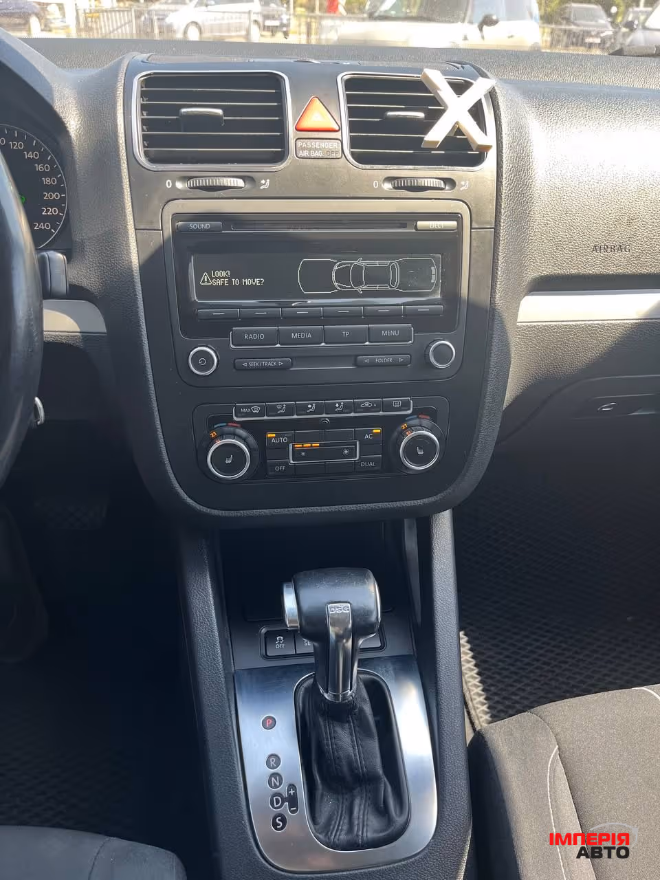 Volkswagen Jetta - фото 9