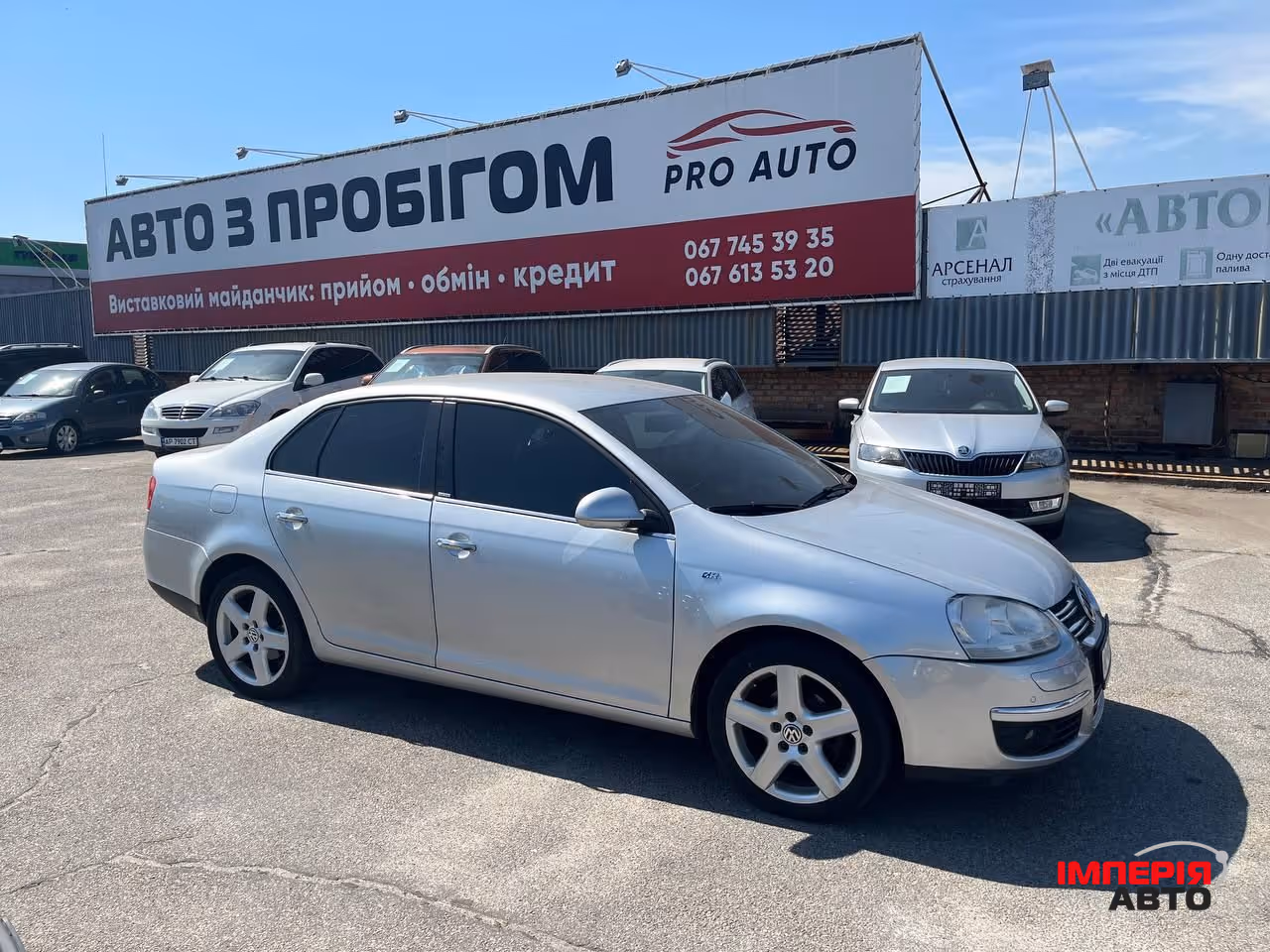 Volkswagen Jetta - фото 1