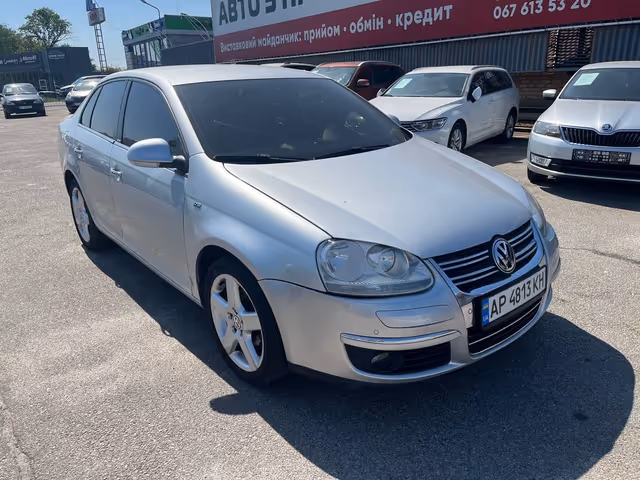 Volkswagen Jetta - зображення 3