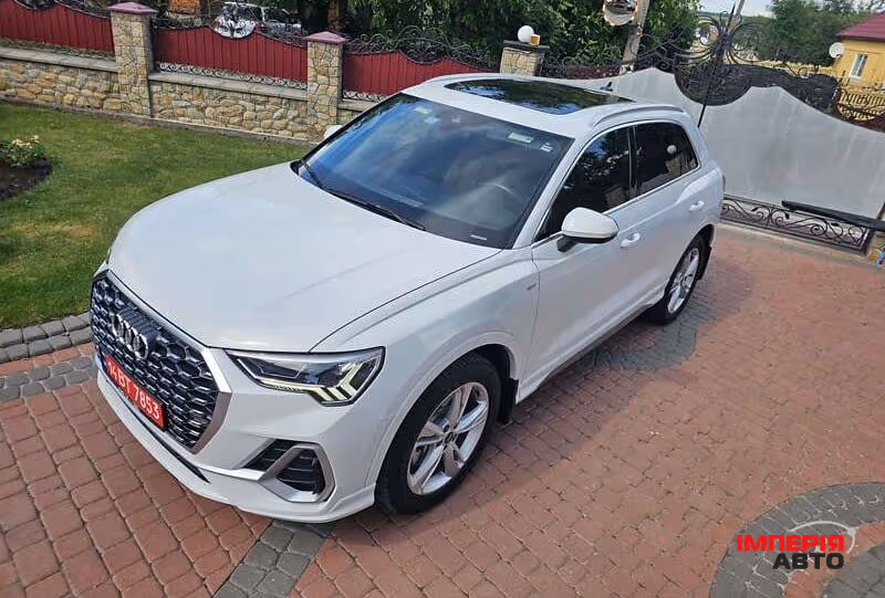 Audi Q3 - фото 2