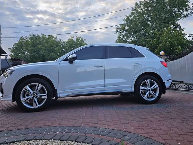 Audi Q3 - зображення 5