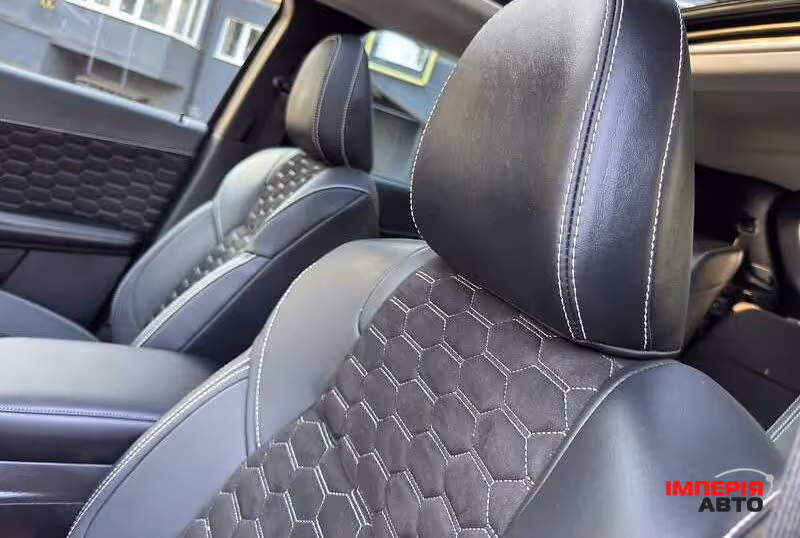 Mitsubishi Outlander - фото 14
