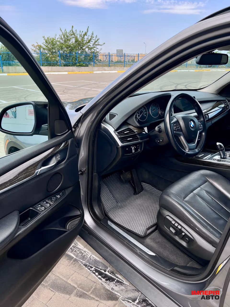 BMW X5 - фото 14