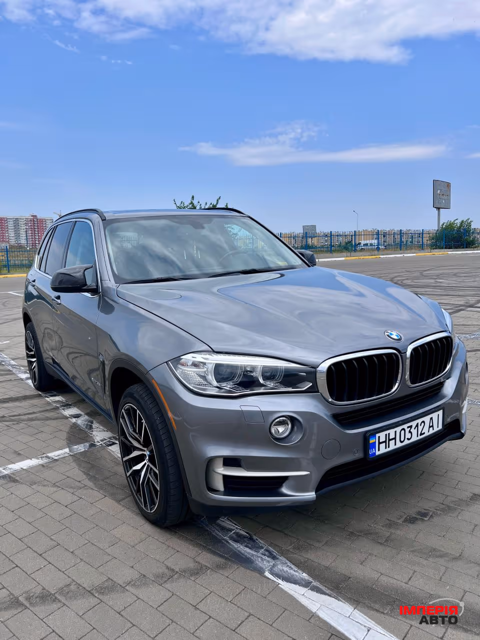 BMW X5 - фото 2