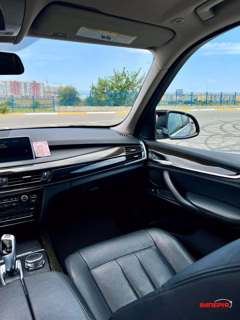BMW X5 - фото 21