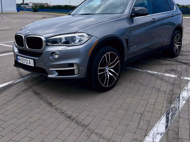 BMW X5 - зображення 1