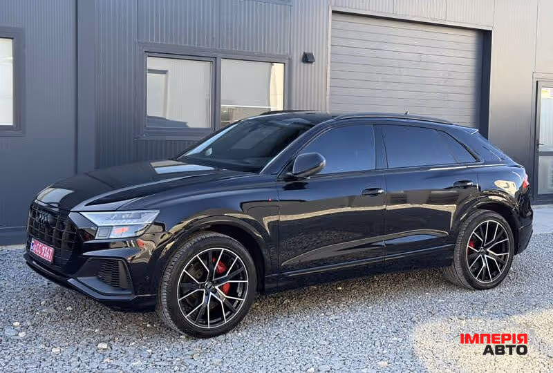 Audi Q8 - фото 6