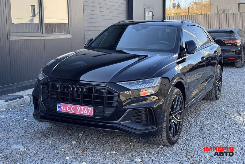Audi Q8 - фото 1