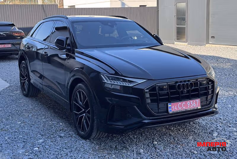 Audi Q8 - фото 7