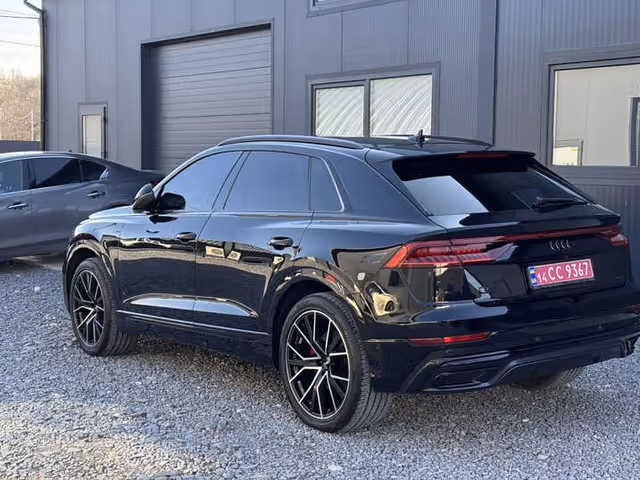 Audi Q8 - зображення 5