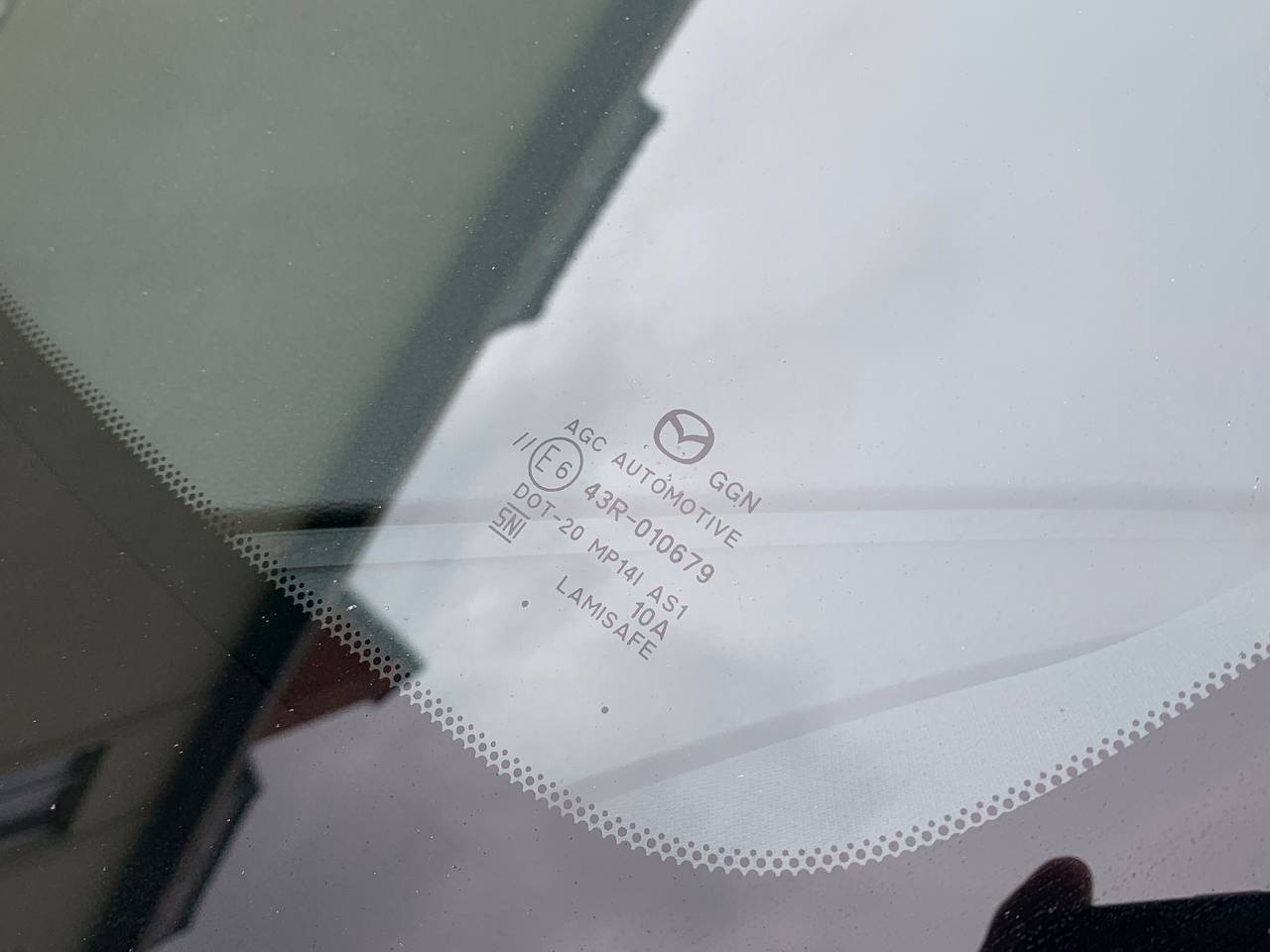 Mazda 3 - фото 10