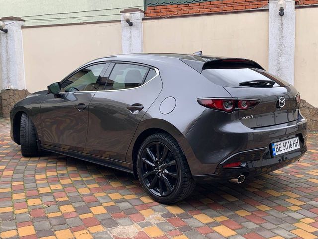 Mazda 3 - фото 4